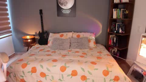 VALENTINA Luna  online show from 09.15.25