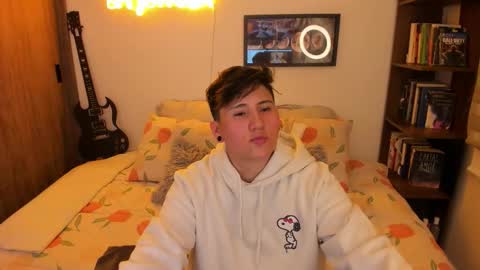 VALENTINA Luna  online show from 10.14.25