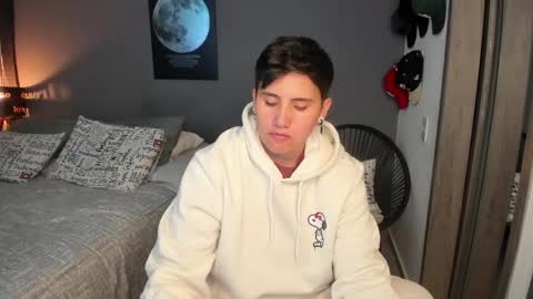 VALENTINA Luna  online show from 04.21.26