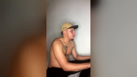 Snapshot of mustafa_hot01 chatting on 03.23.26 Mustafa online show from 03.23.26