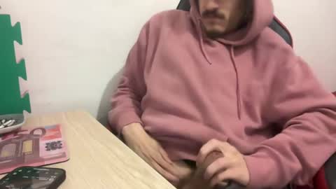 Snapshot of muupp69 chatting on 12.25.24 muupp69 online show from 12.25.24