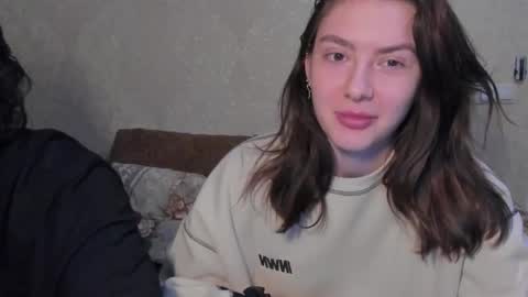 Snapshot of muuur_fam1 chatting on 11.27.25 HEY online show from 11.27.25