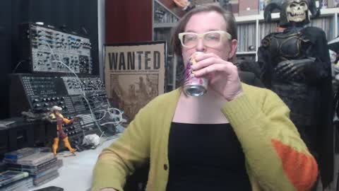 Snapshot of muziknerd chatting on 02.07.25 Muziknerd online show from 02.07.25