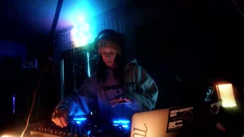 ghost mantis online show from 01.14.26