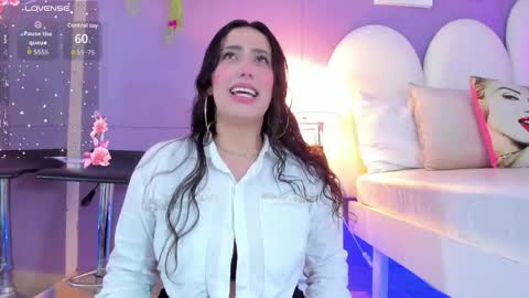 my_aleja_ online show from 11.13.25