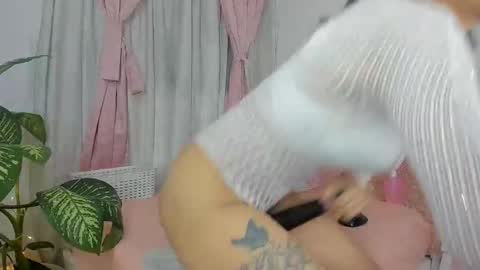 Snapshot of my_brunetteee chatting on 03.05.25 my_brunetteee online show from 03.05.25