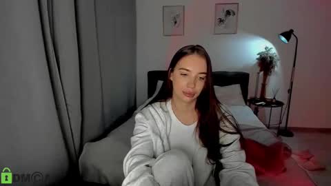 katie online show from 12.14.24