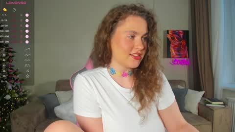 Snapshot of my_emmy chatting on 02.04.25 Emmy online show from 02.04.25