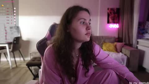 Snapshot of my_emmy chatting on 09.20.25 Emmy online show from 09.20.25