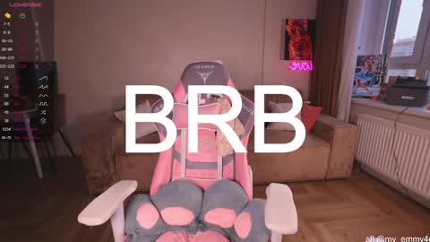 Snapshot of my_emmy chatting on 11.07.25 Emmy online show from 11.07.25