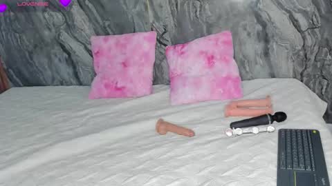 LIA online show from 10.28.25