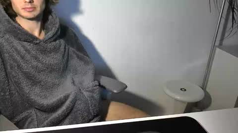 my_lovely_body online show from 10.13.25