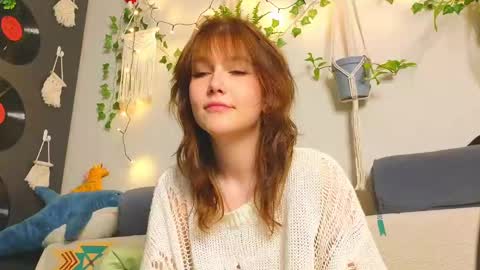  PARIS   online show from 01.12.25