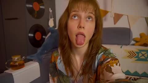  PARIS   online show from 03.12.25