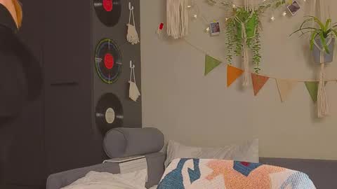  PARIS   online show from 09.29.25