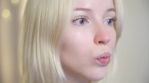 STELLA  Im here today online show from 12.03.24