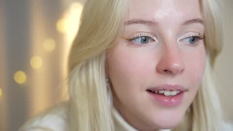 STELLA  Im here today online show from 12.04.24