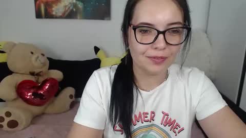 Snapshot of myadevis chatting on 09.28.25 mistress Mya online show from 09.28.25