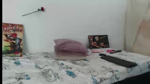 Mya latina online show from 09.19.25