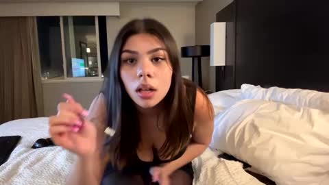 mycreamydreams online show from 01.27.25