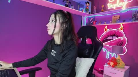 Milly Cute online show from 04.04.26