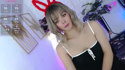 Snapshot of mydestiny_vinax chatting on 10.26.25 mydestiny_vinax online show from 10.26.25