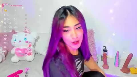    online show from 10.11.25