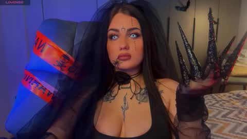 Snapshot of mygoddesshecate chatting on 10.31.25 Hecate online show from 10.31.25