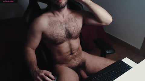 Snapshot of myhairymacho chatting on 03.04.25 Juan OF myhairymacho online show from 03.04.25
