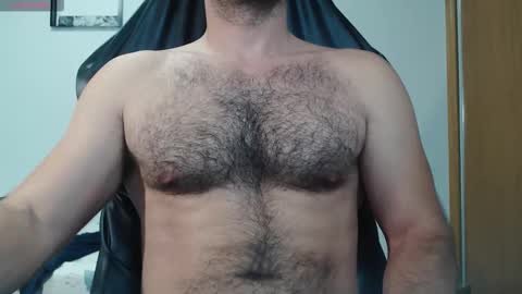 Snapshot of myhairymacho chatting on 10.16.25 Juan OF myhairymacho online show from 10.16.25