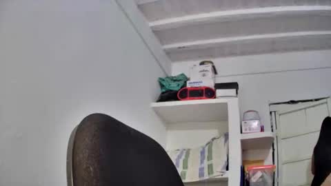 Snapshot of myhoney_hot chatting on 01.25.25 myhoney_hot online show from 01.25.25