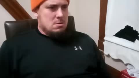 Snapshot of myjohnson5 chatting on 12.04.24 Nope online show from 12.04.24