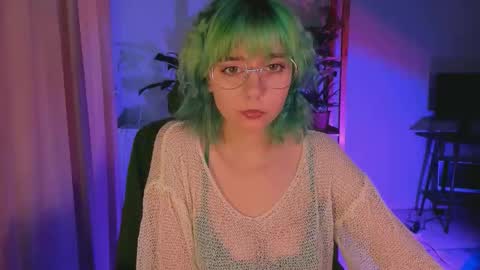 Snapshot of mylaweb chatting on 11.17.25 MylaFlores online show from 11.17.25