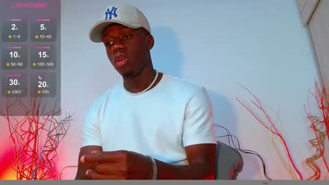 Snapshot of mylowallacee chatting on 12.18.24 Mylo Wallace  online show from 12.18.24
