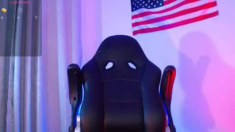 Mylo Wallace  online show from 11.27.25