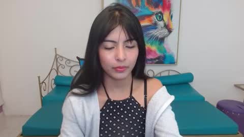 Snapshot of mylu_11 chatting on 11.07.25 Milu 3 online show from 11.07.25