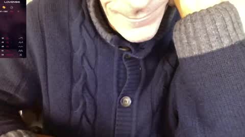 Snapshot of mynakedbeach chatting on 12.22.24 Bi sexy guy lovense hush is on private is open or password show tip if you like. online show from 12.22.24