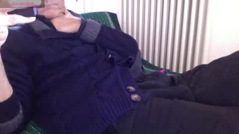Snapshot of mynakedbeach chatting on 01.30.25 Bi sexy guy lovense hush is on private is open or password show tip if you like. online show from 01.30.25