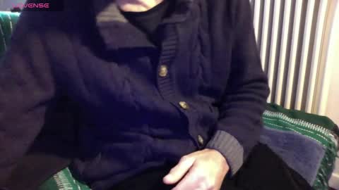 Bi sexy guy lovense hush is on private is open or password show tip if you like. online show from 03.12.26