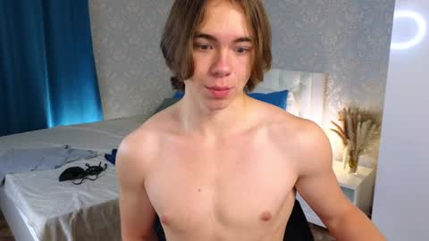 Mickey online show from 12.18.24