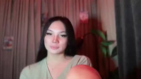 UR GIRL NEXTDOOR online show from 03.16.26