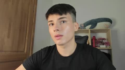 Evan Brown online show from 11.12.25