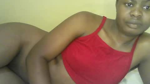 Snapshot of mystic_linna chatting on 06.21.26 mystic_linna online show from 06.21.26