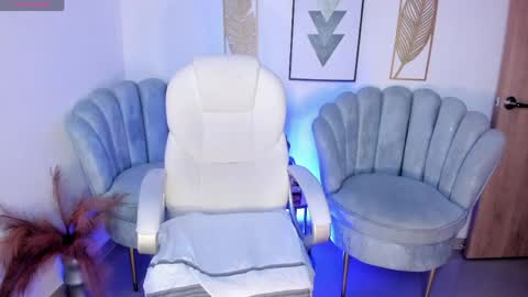 mystic_nova_ online show from 06.03.26