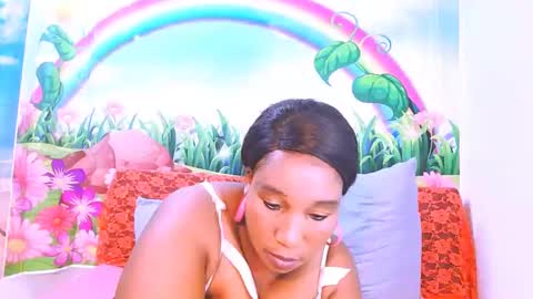 Snapshot of mysticebony18 chatting on 02.16.25 mysticebony18 online show from 02.16.25