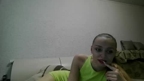 Anika online show from 10.10.25