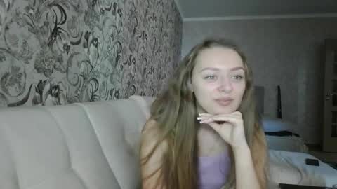 Snapshot of mysticglimmer chatting on 03.28.26 Anika online show from 03.28.26