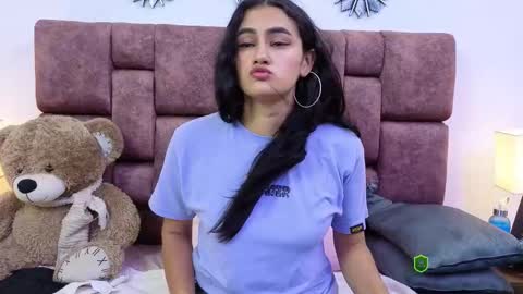 mysticliah online show from 11.12.25