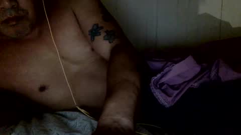 str8 dom alphaAsian Daddy type. sorry not bi or  curious but i dont judgediscrimenate. online show from 02.01.25