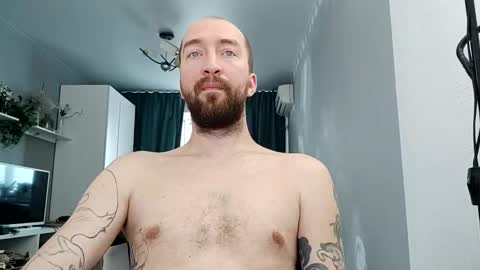 Snapshot of n22day22 chatting on 09.24.25 Mr Bigmagnum online show from 09.24.25